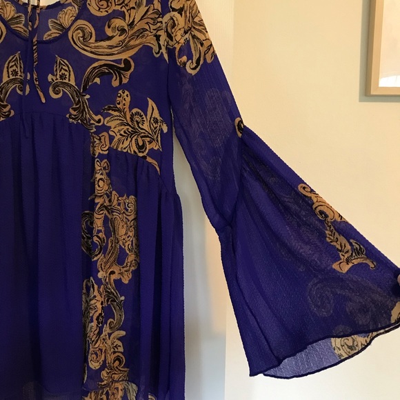 EUC: FREE PEOPLE Symphony Bell Sleeve Tunic Dress - Picture 9 of 10